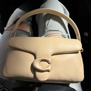 Coach Cream/Tan Leather Shoulder Bag